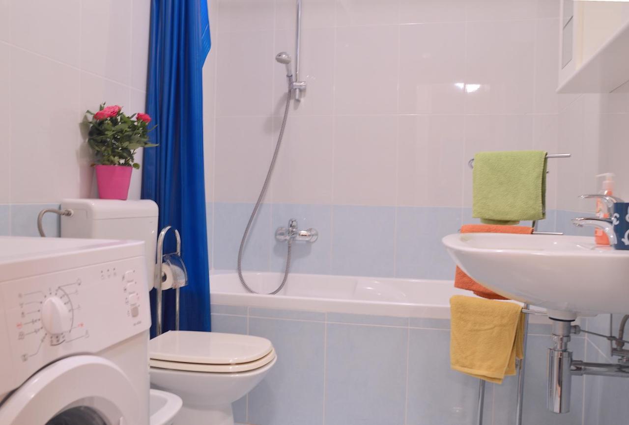 Apartment Silvija Sea View Ουμάγκ Εξωτερικό φωτογραφία