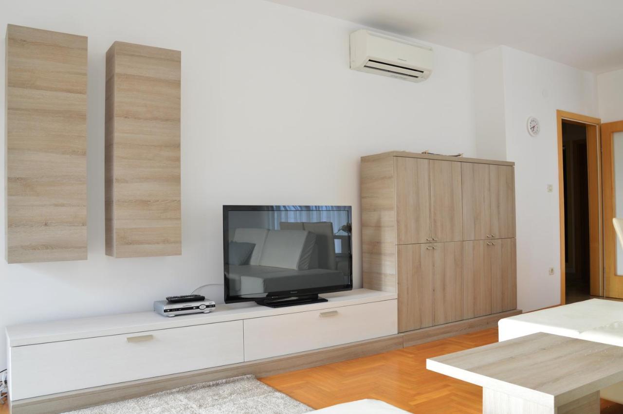 Apartment Silvija Sea View Ουμάγκ Εξωτερικό φωτογραφία